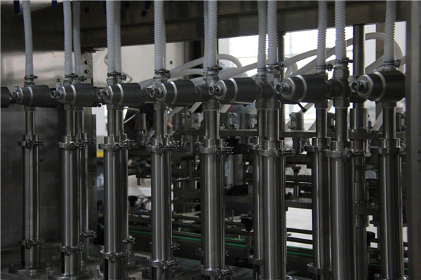 Riempitrice liquida lineare per salsa di peperoni ad alta capacità